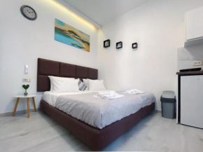 Stam's Studio Apartment with yard